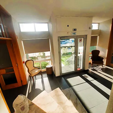 Ξενοδοχείο Jorge V *