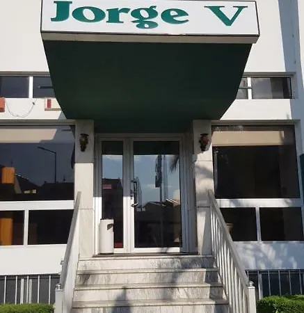 Jorge V Mirandela